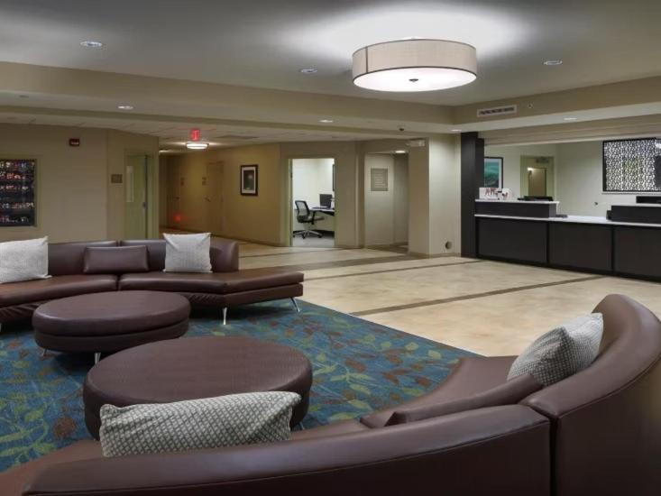 Candlewood Suites - Newark South - University Area By Ihg Exteriér fotografie