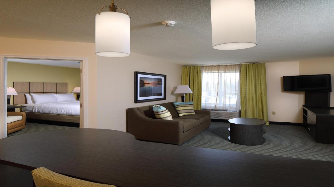 Candlewood Suites - Newark South - University Area By Ihg Exteriér fotografie