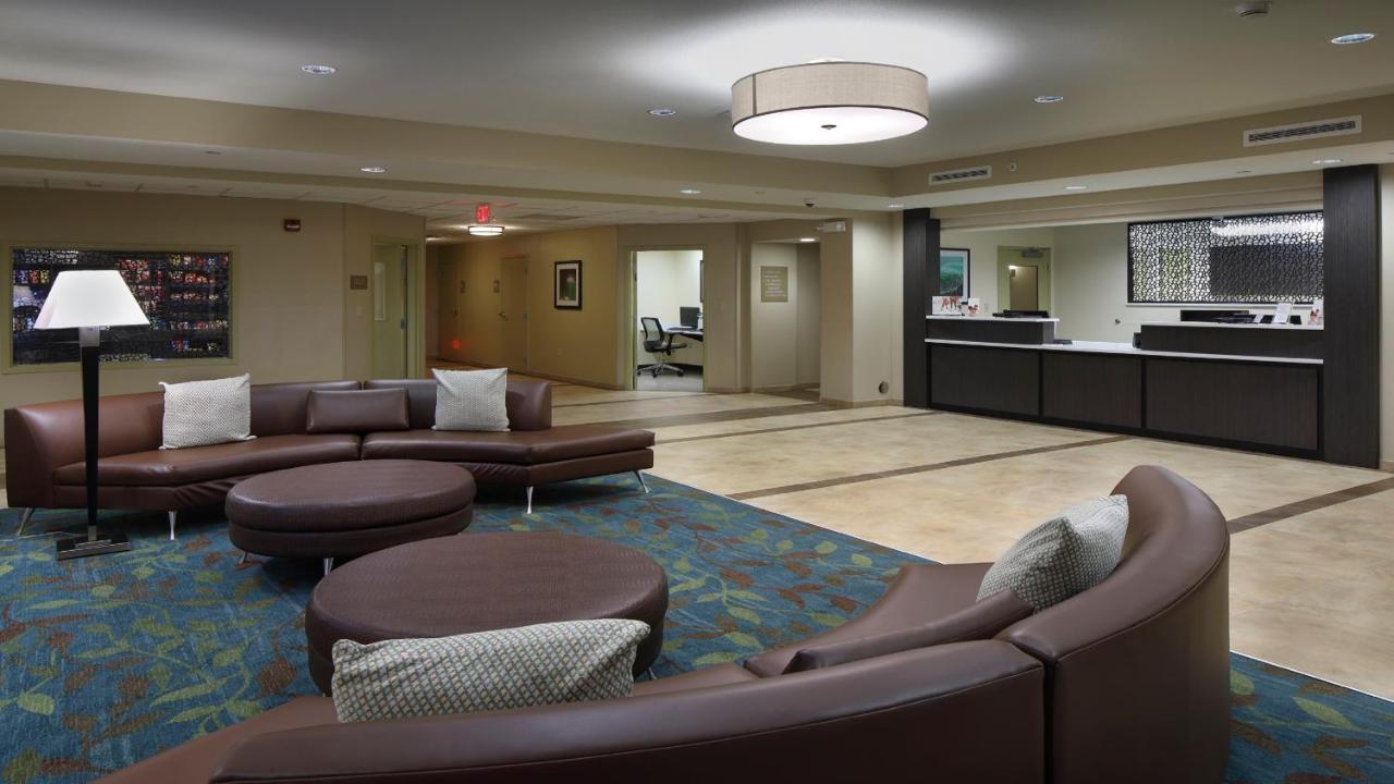 Candlewood Suites - Newark South - University Area By Ihg Exteriér fotografie